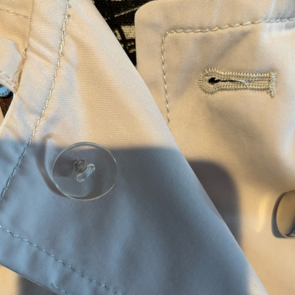 ☔️SALE☔️Michael Kors tan hooded rain coat - Picture 7 of 14